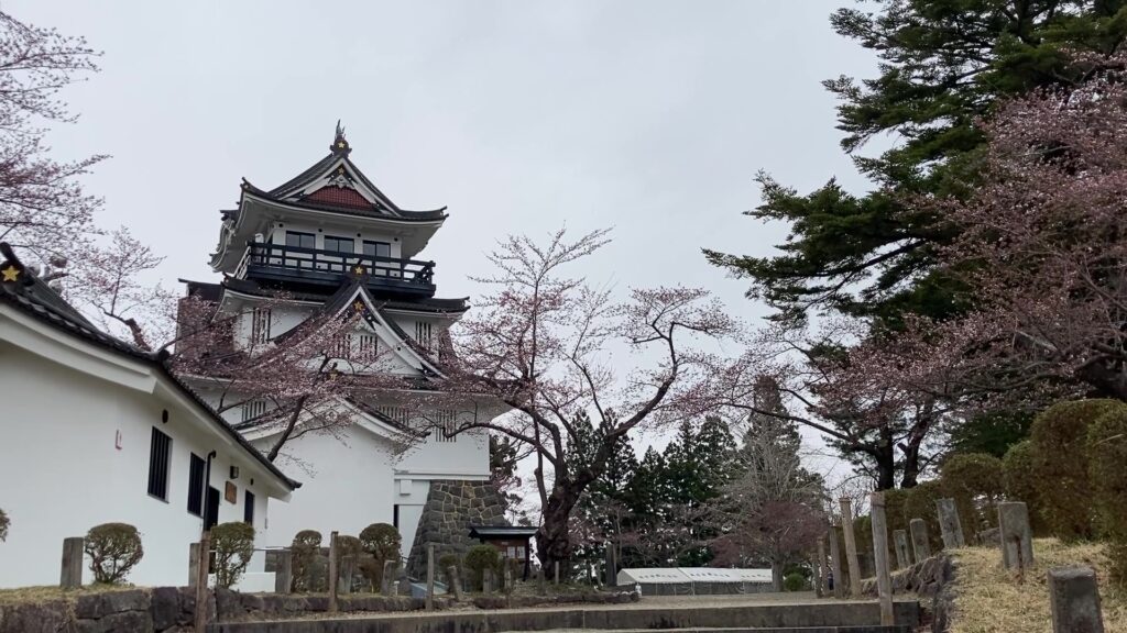 横手城(横手公園展望台)