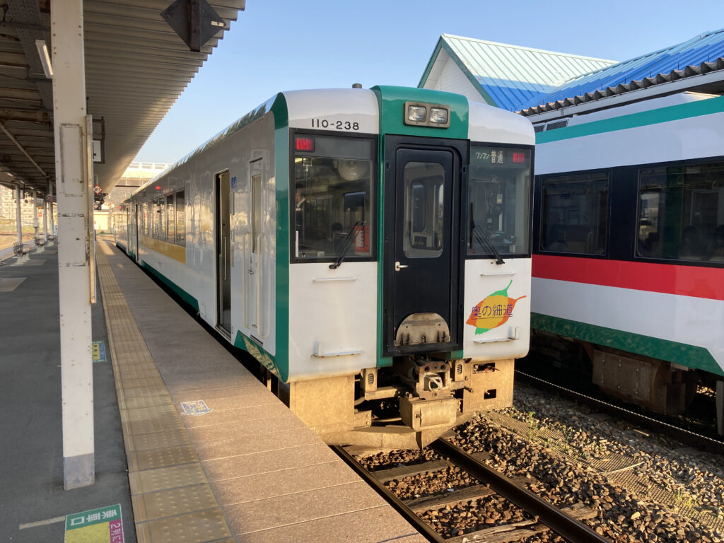 キハ110系気動車(石巻駅)