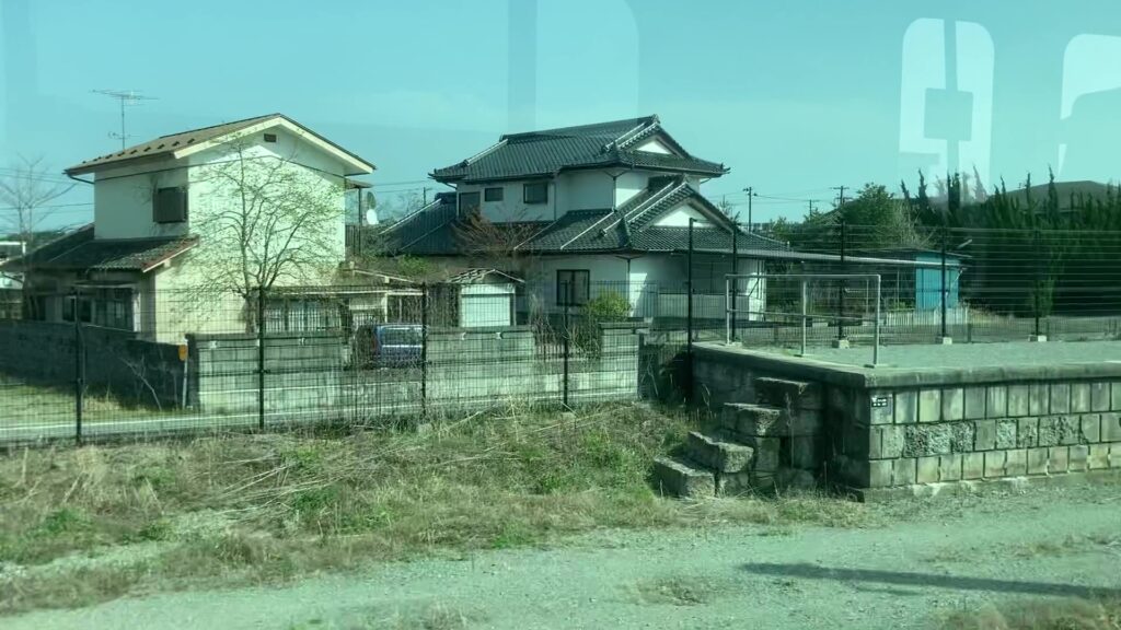 双葉駅とその周りの住宅