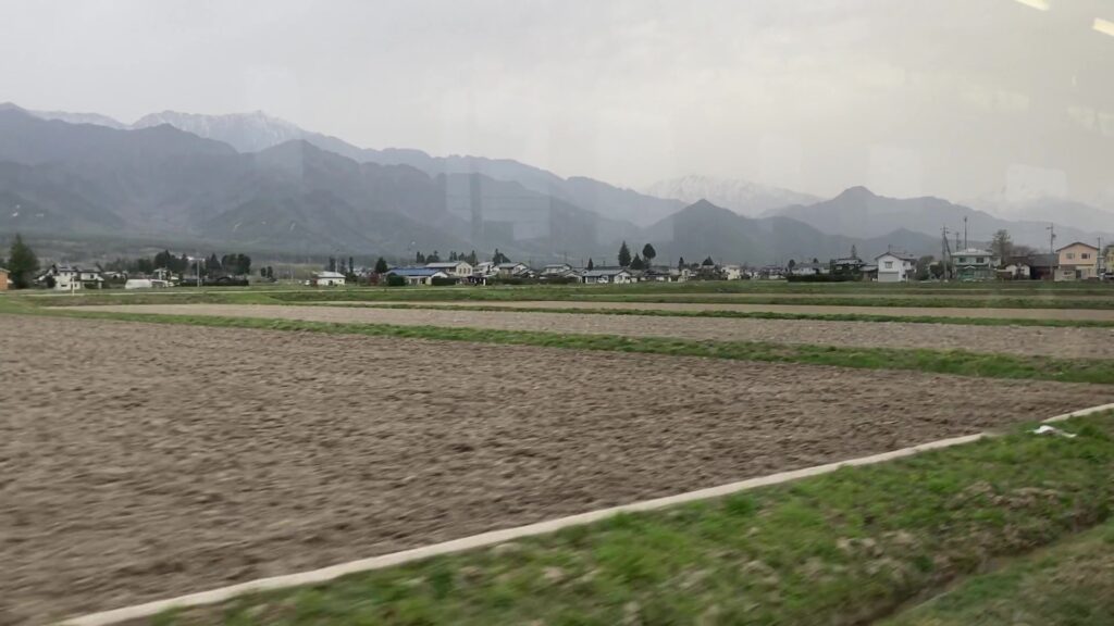 水墨画のような飛騨山脈(北アルプス)