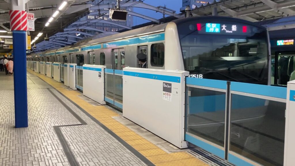 京浜東北・根岸線系統のE233系電車