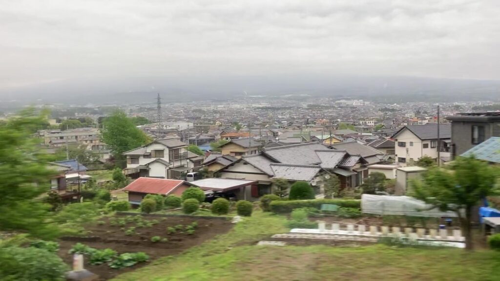 富士山(西富士宮・沼久保駅間)