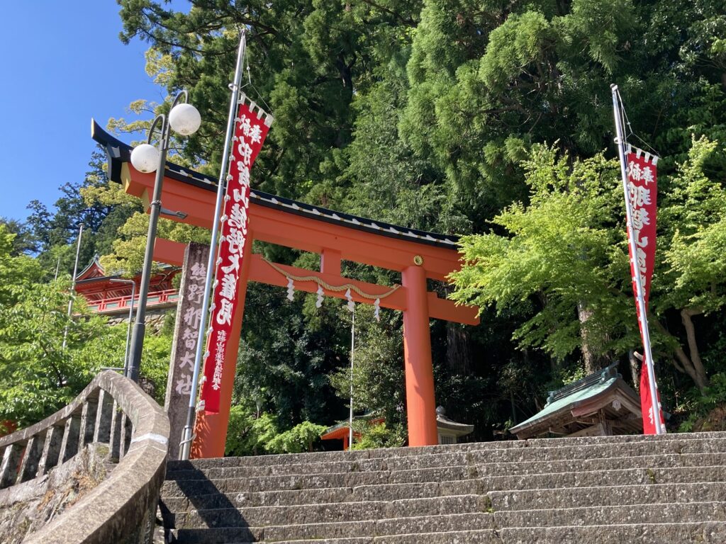 熊野那智大社の大鳥居