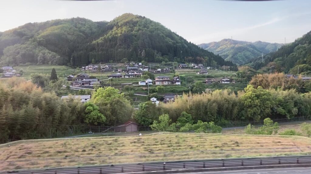 里山のある風景