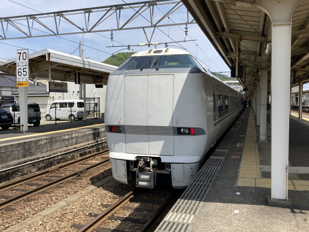 特急こうのとり号の車両