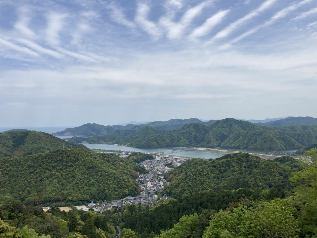 大師山から見る城崎の街並み