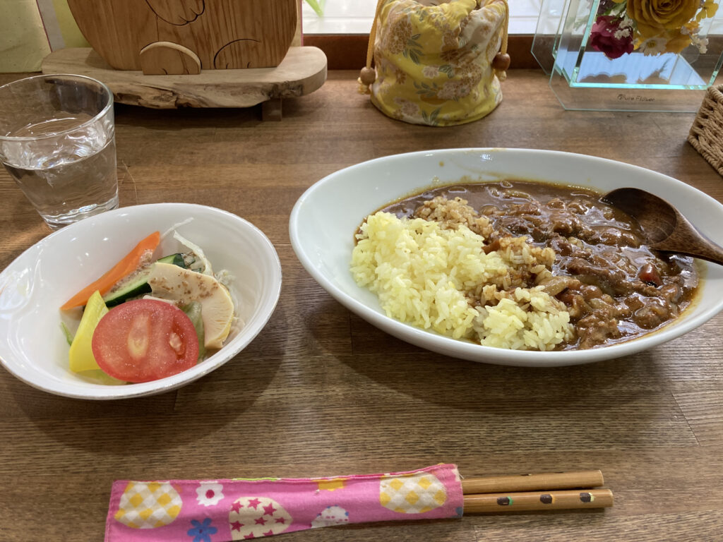 やくぜん牛すじカレー