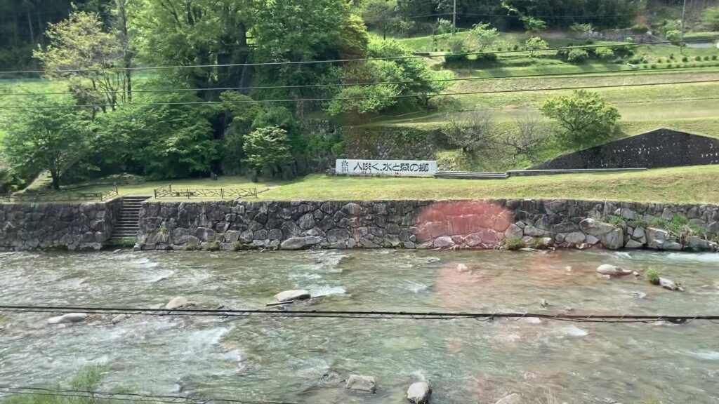 加茂川(美作加茂・三浦駅間)