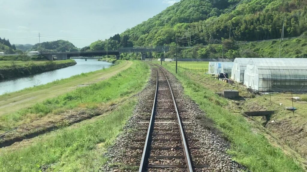 姫新線の車窓