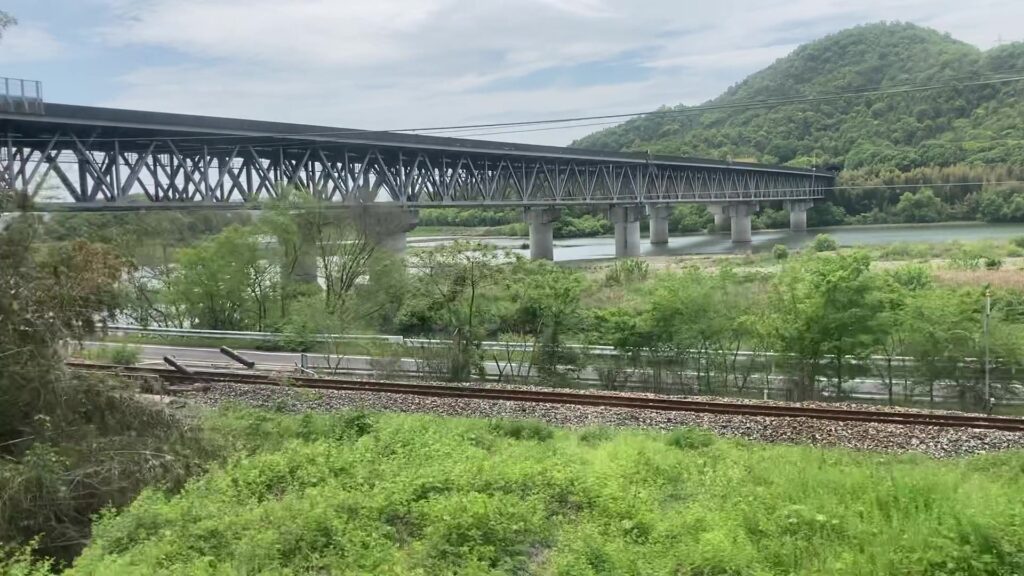 高梁川と山陽道