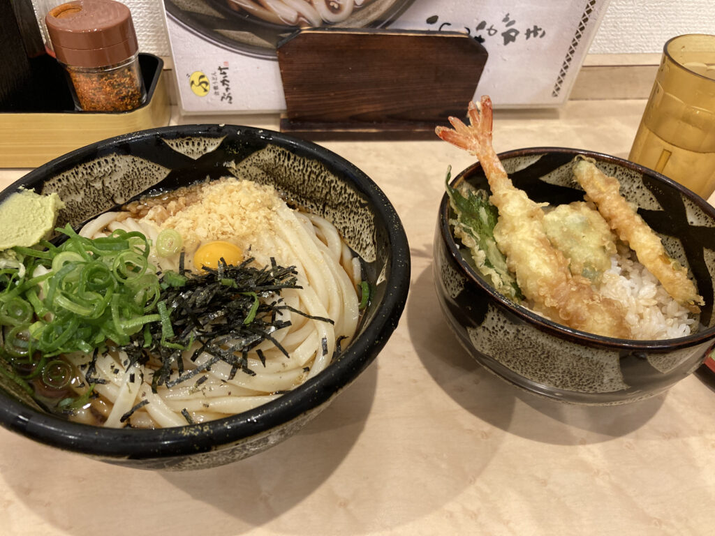 ぶっかけうどんとミニ野菜天丼