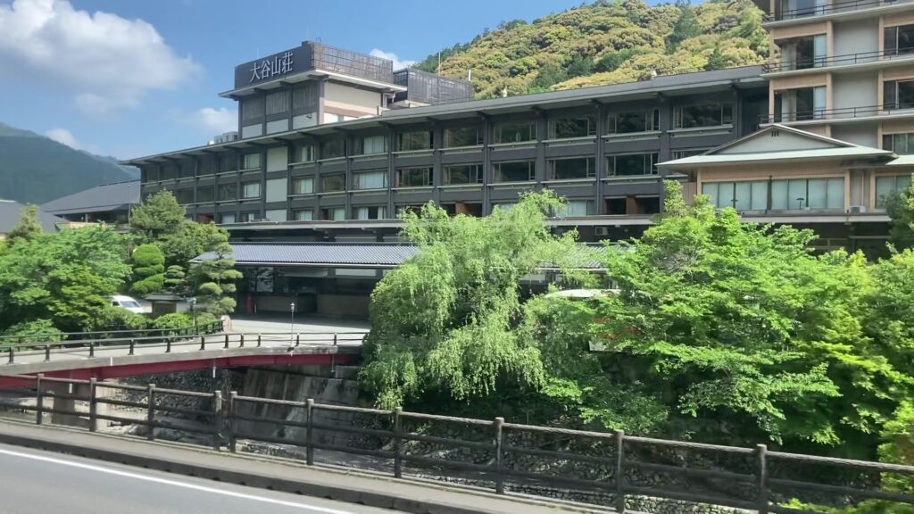 長門湯本温泉の温泉街