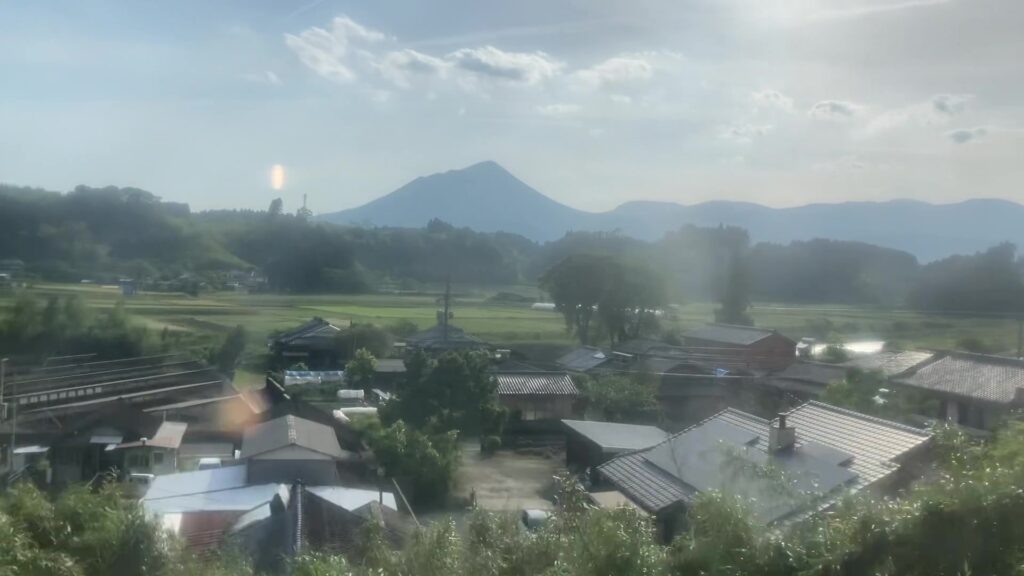 高千穂峰の車窓