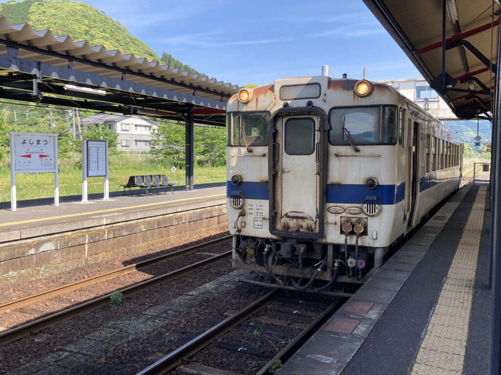 肥薩線のキハ40系気動車