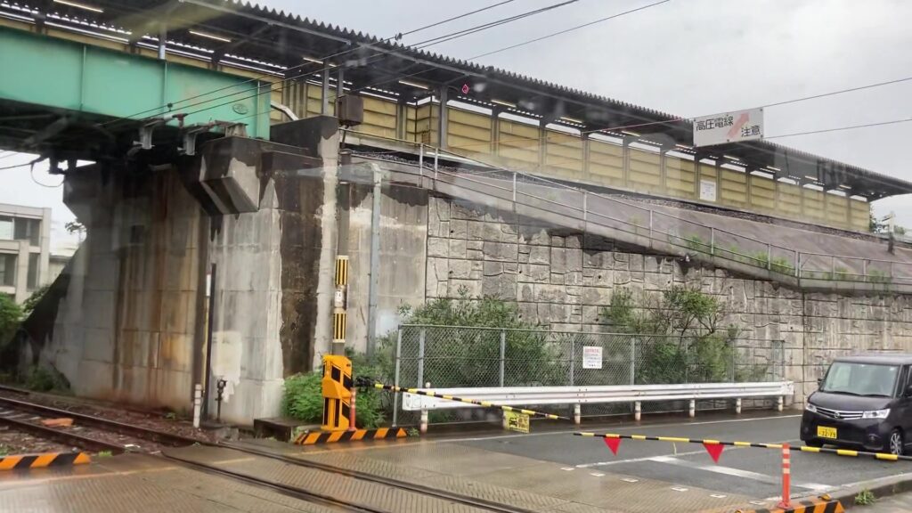 長者原駅の立体交差