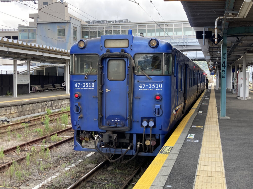 早岐駅到着後のキハ47形気動車